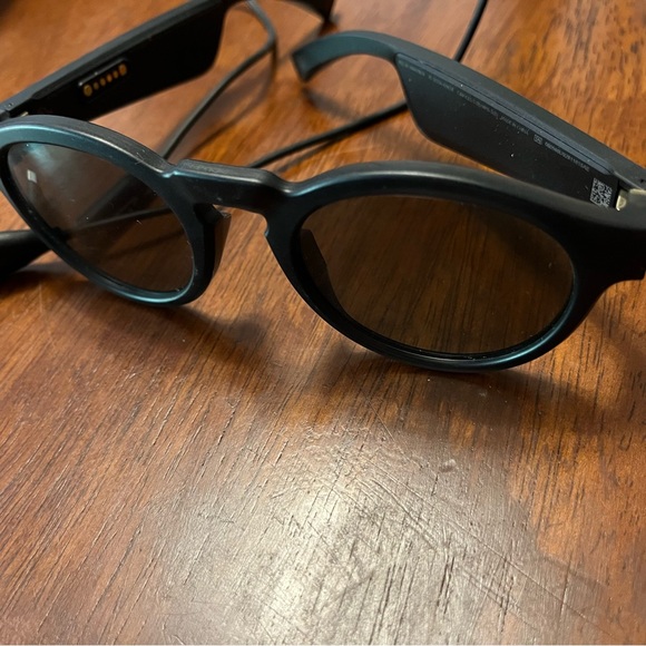 Bose Bluetooth Frames. Rondo. Perfect condition, no case - Picture 4 of 4